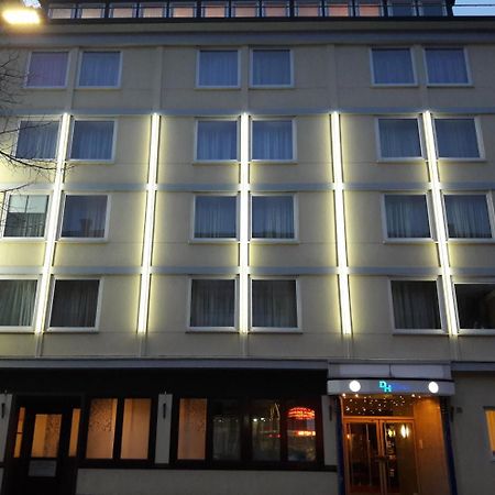 City Hotel By Celina ハーゲン エクステリア 写真
