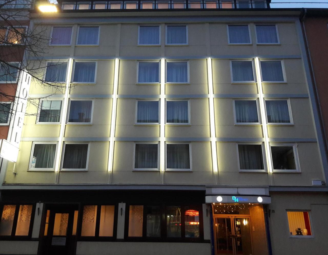 City Hotel By Celina ハーゲン エクステリア 写真